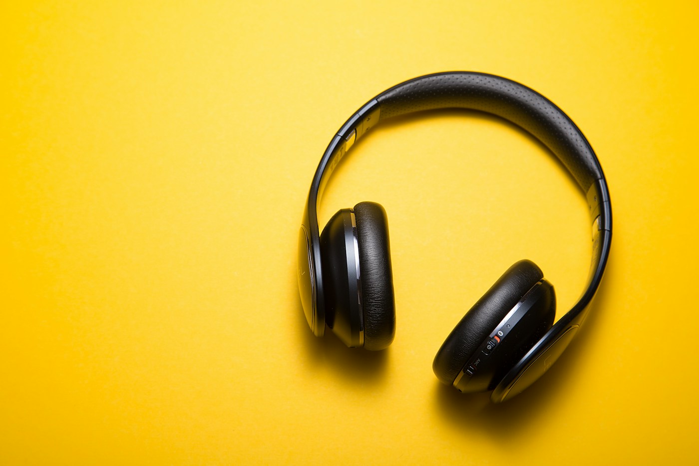 Choose Headphones for Your Actual Day