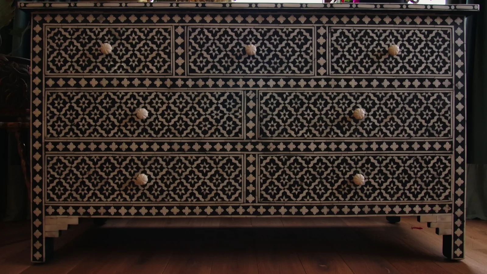 How To Compare Jewellery Organisers For Small Drawers